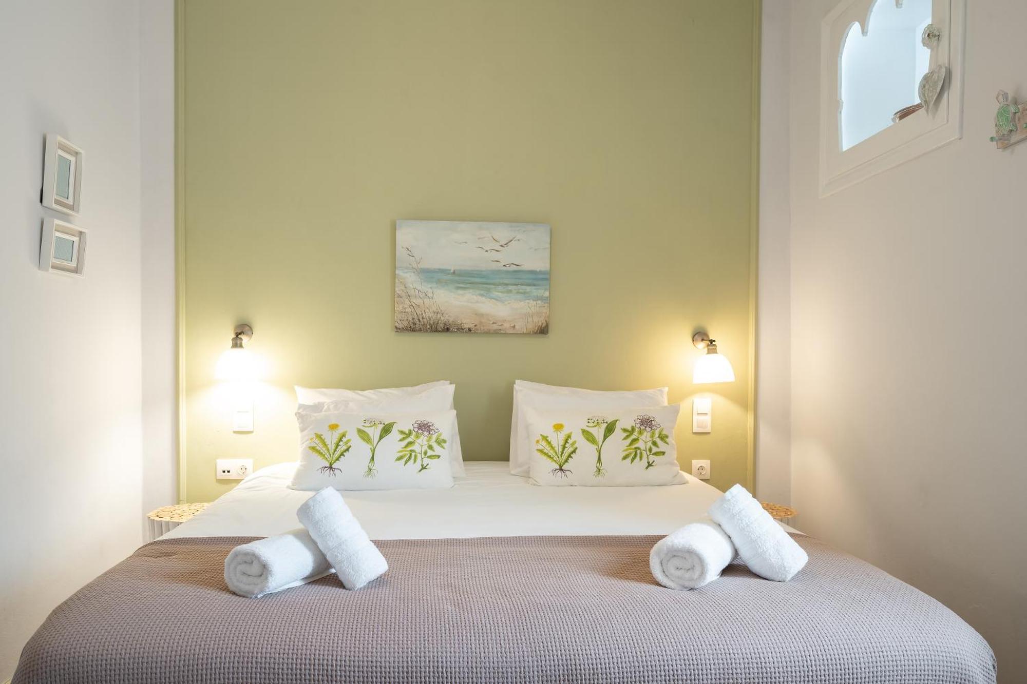 Castel Abaso Boutique Apartments By Explore Andros Andros Town Exterior foto