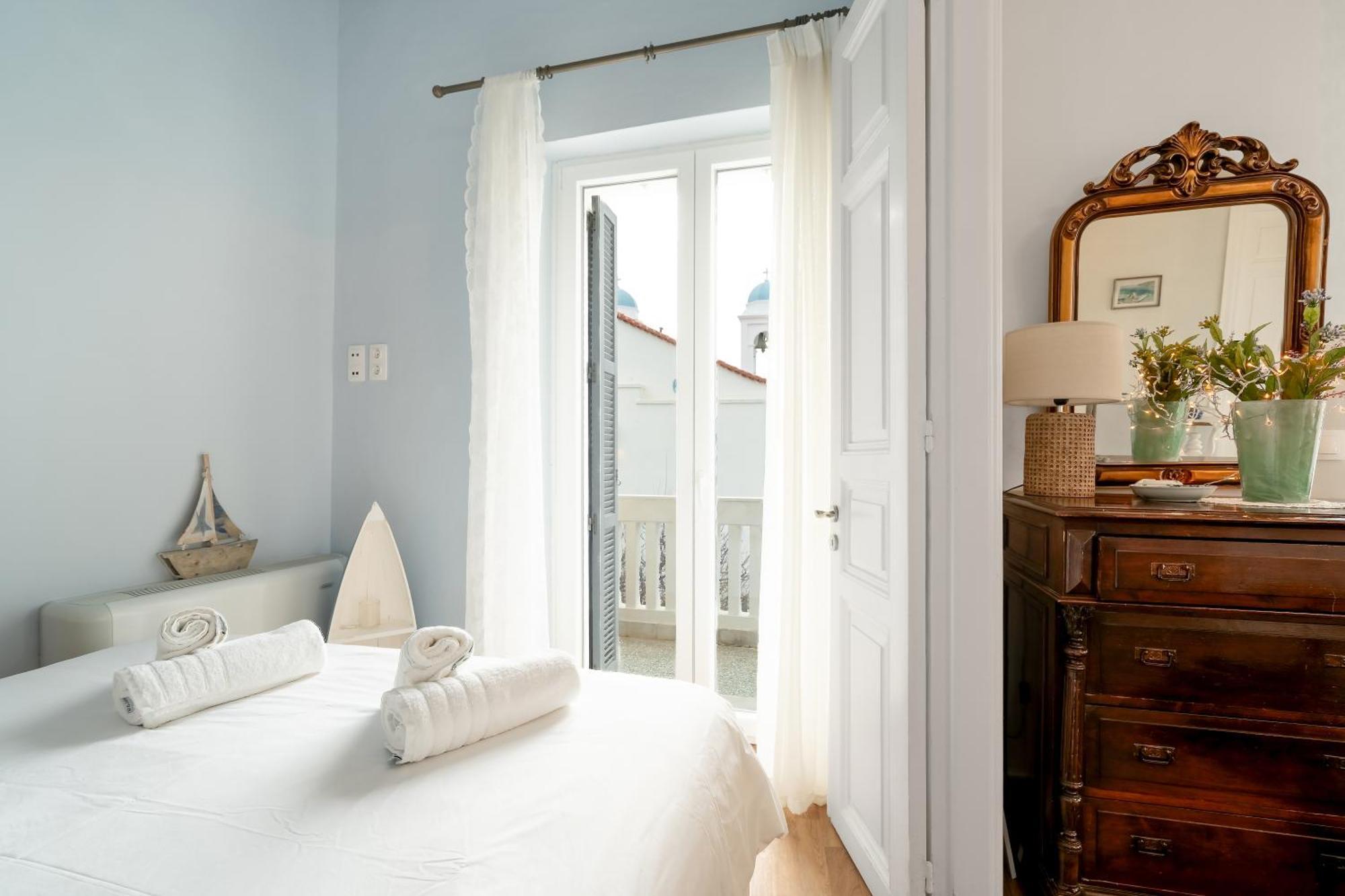 Castel Abaso Boutique Apartments By Explore Andros Andros Town Exterior foto