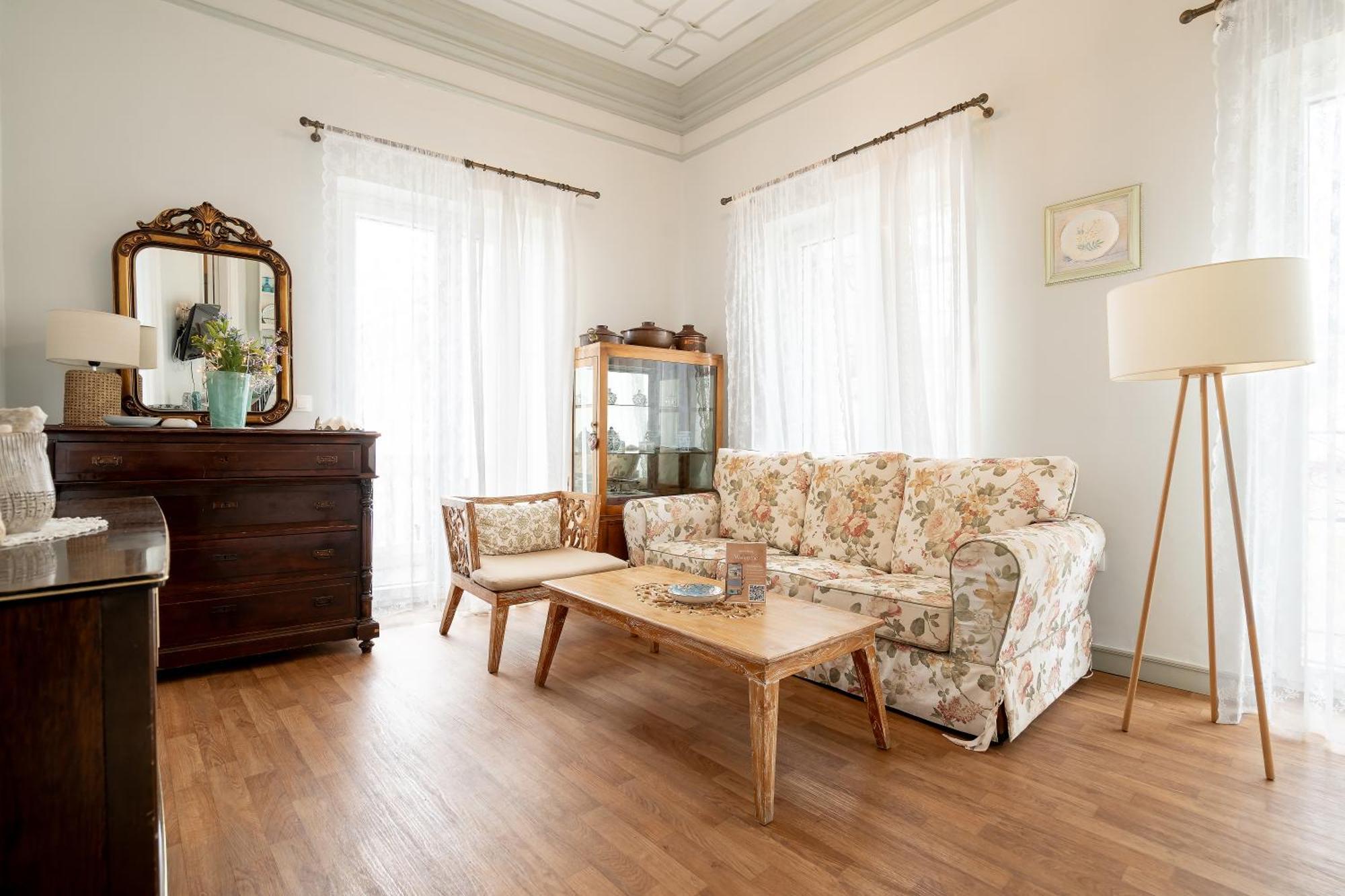 Castel Abaso Boutique Apartments By Explore Andros Andros Town Exterior foto